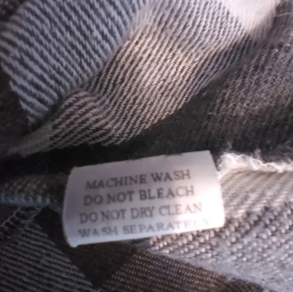 Plaid Fannel  Button-Up Jacket Womens Long Size XL Fall Cozy Outdoors Pockets - Picture 3 of 9